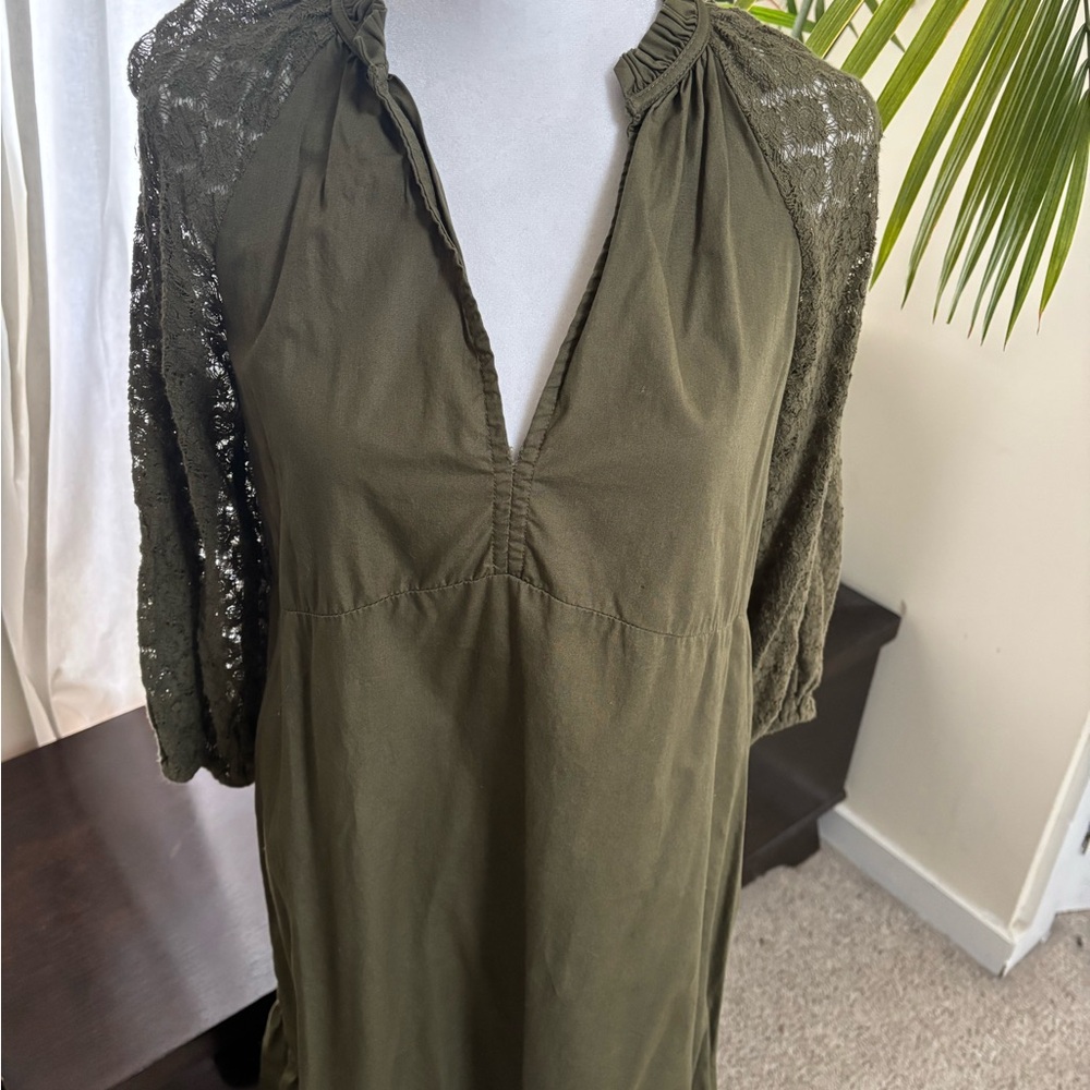 GAP Olive Laced Trim Midi Dress